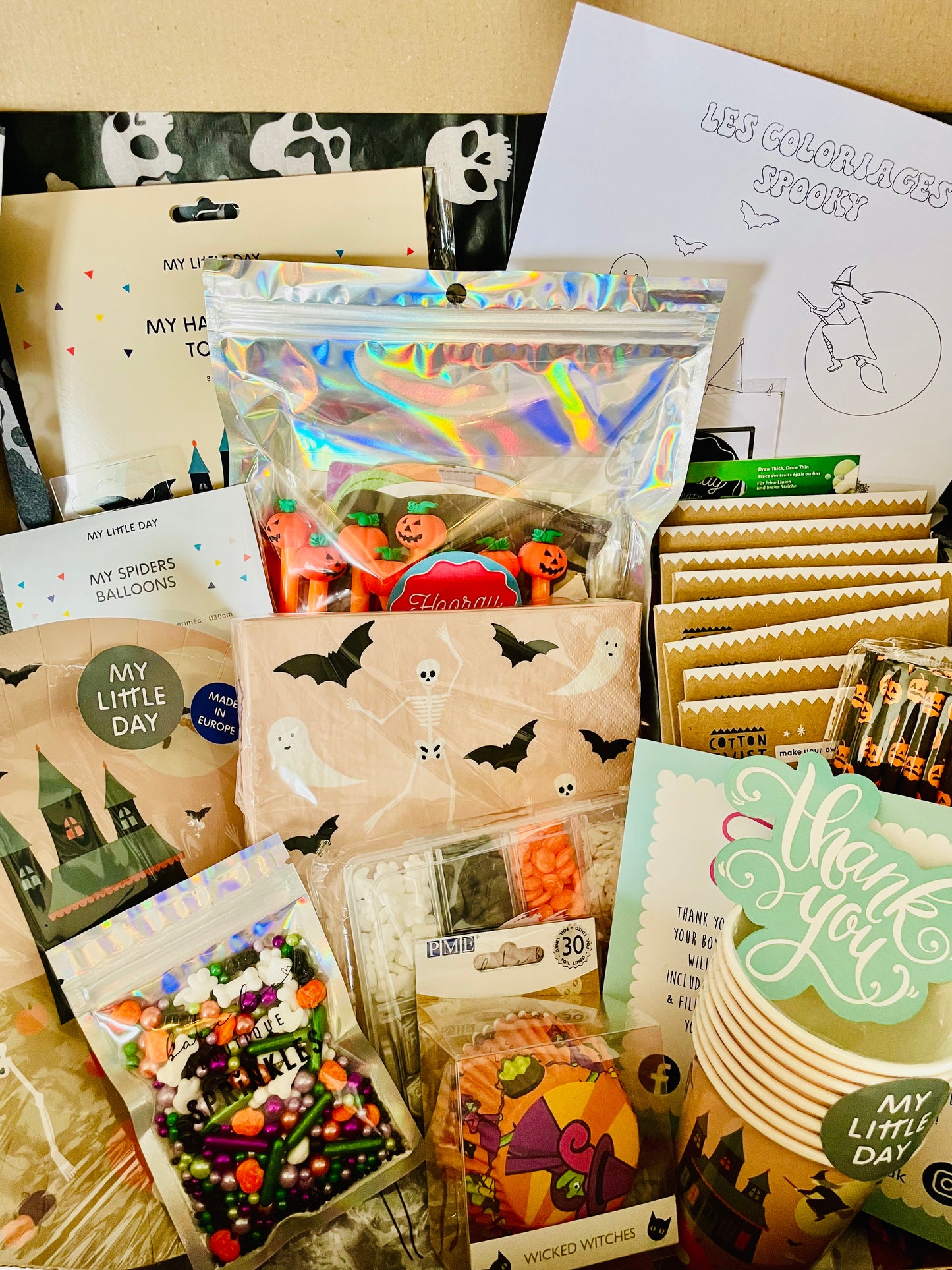 The Ultimate Spooktacular Halloween Box
