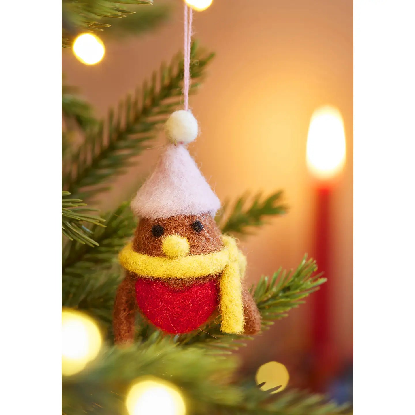 Hanging Felt Robin Decorations (Individual)