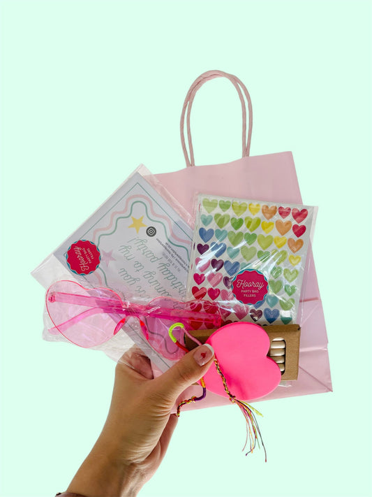 6 Pastel Party Bags (with 5 fillers)